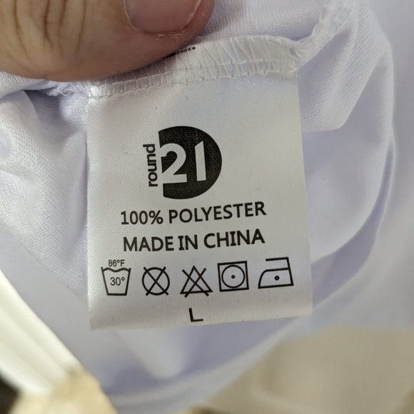 Round 21 USA Alex Morgan Soccer top NWT White short sleeve Ladies L Limited Edit - Picture 10 of 10